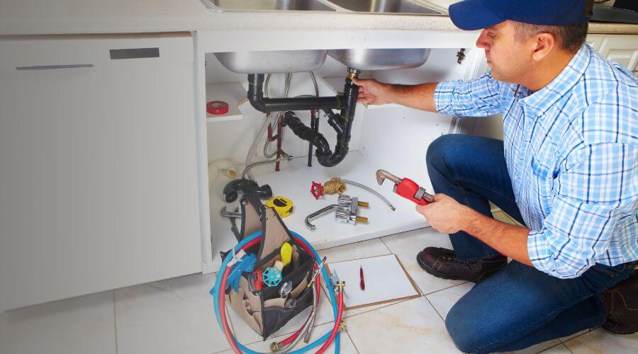 Expert burst pipe repair services in Kopperl, TX